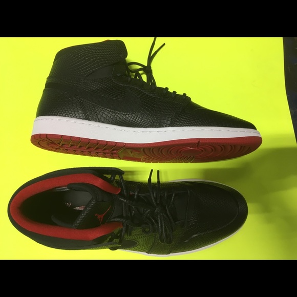 jordan snake skin pink